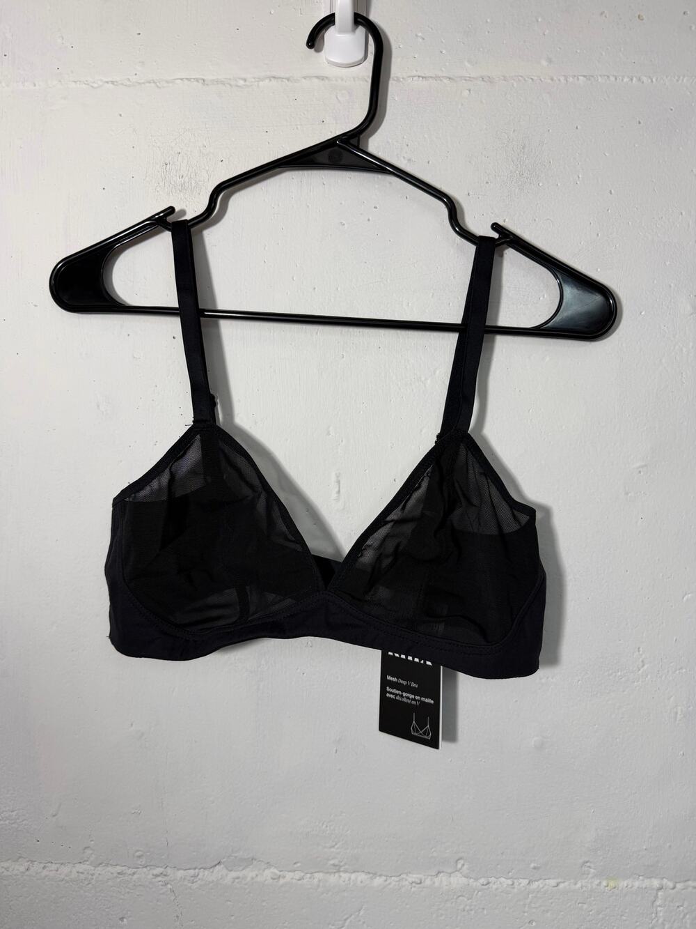 NEW KNIX Mesh Deep V Bra Black M+ Womens Bralette